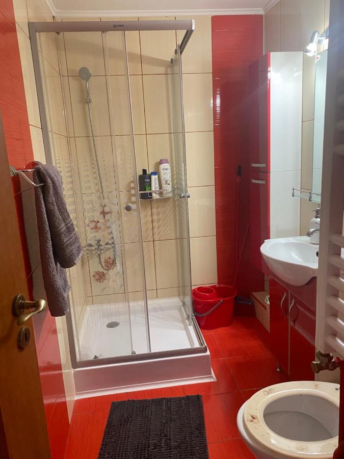 Apartament Regim Hotelier Oradea Exteriér fotografie